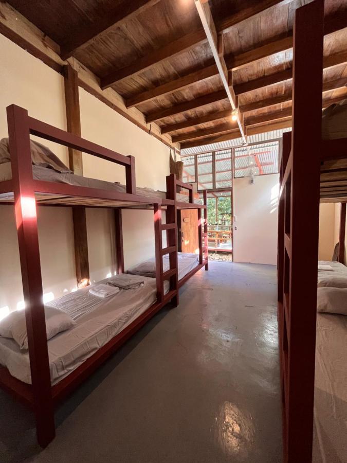 Hostel Tuanis Surf Camp Playa Santa Teresa  Exteriér fotografie